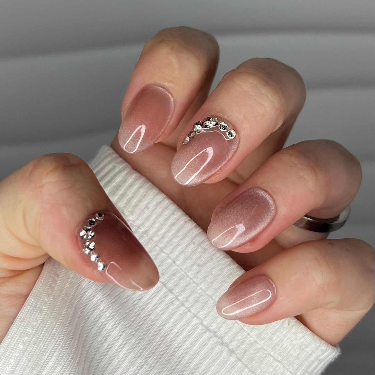 Effortless Elegance | Handmade Press On Nails